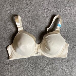 Vanity Fair Women’s Cream Bra- 38C